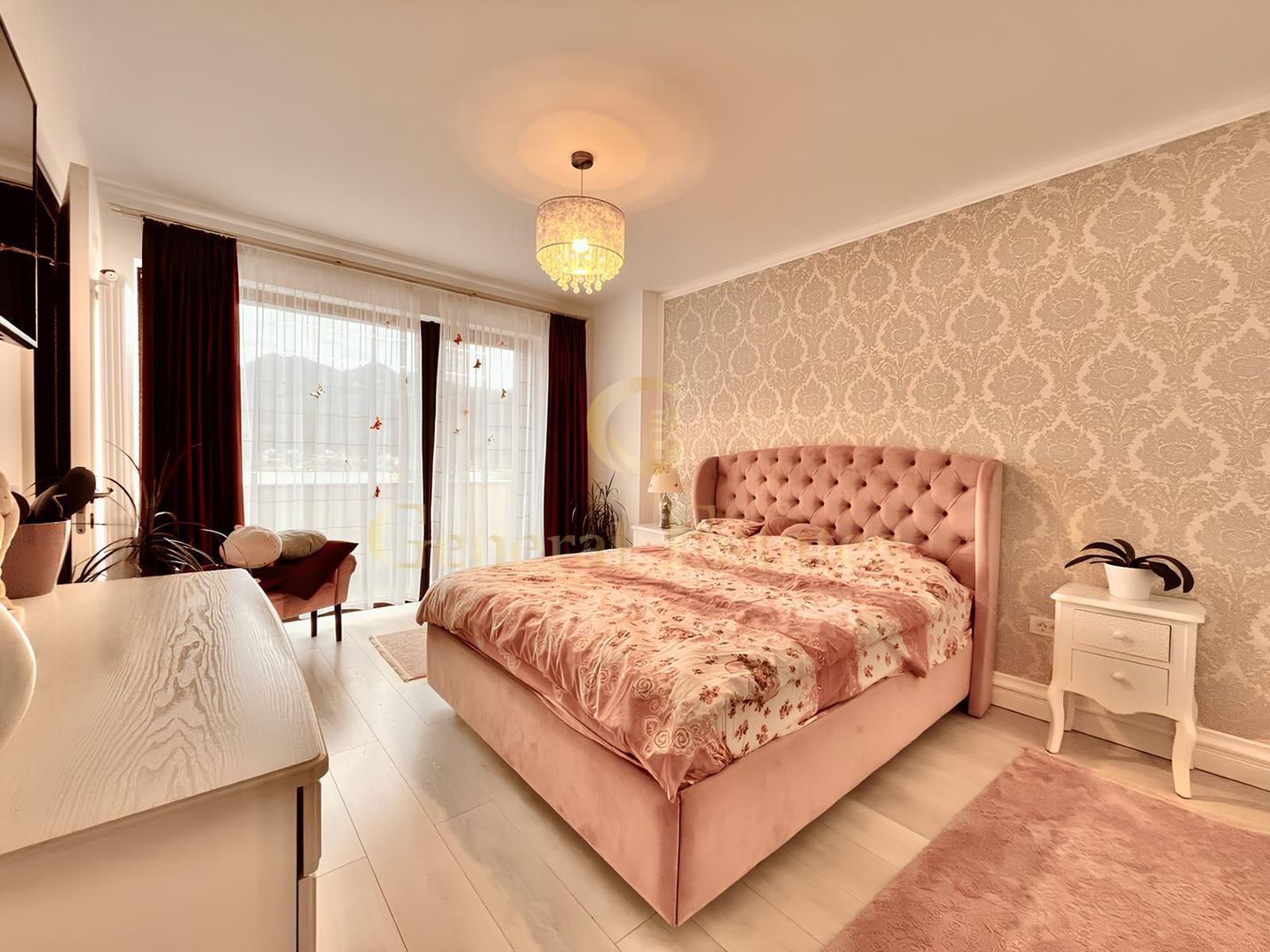 PENTHOUSE DE VIS – LUX, NATURĂ ȘI PRIVELIȘTE UNICĂ - Poză 2