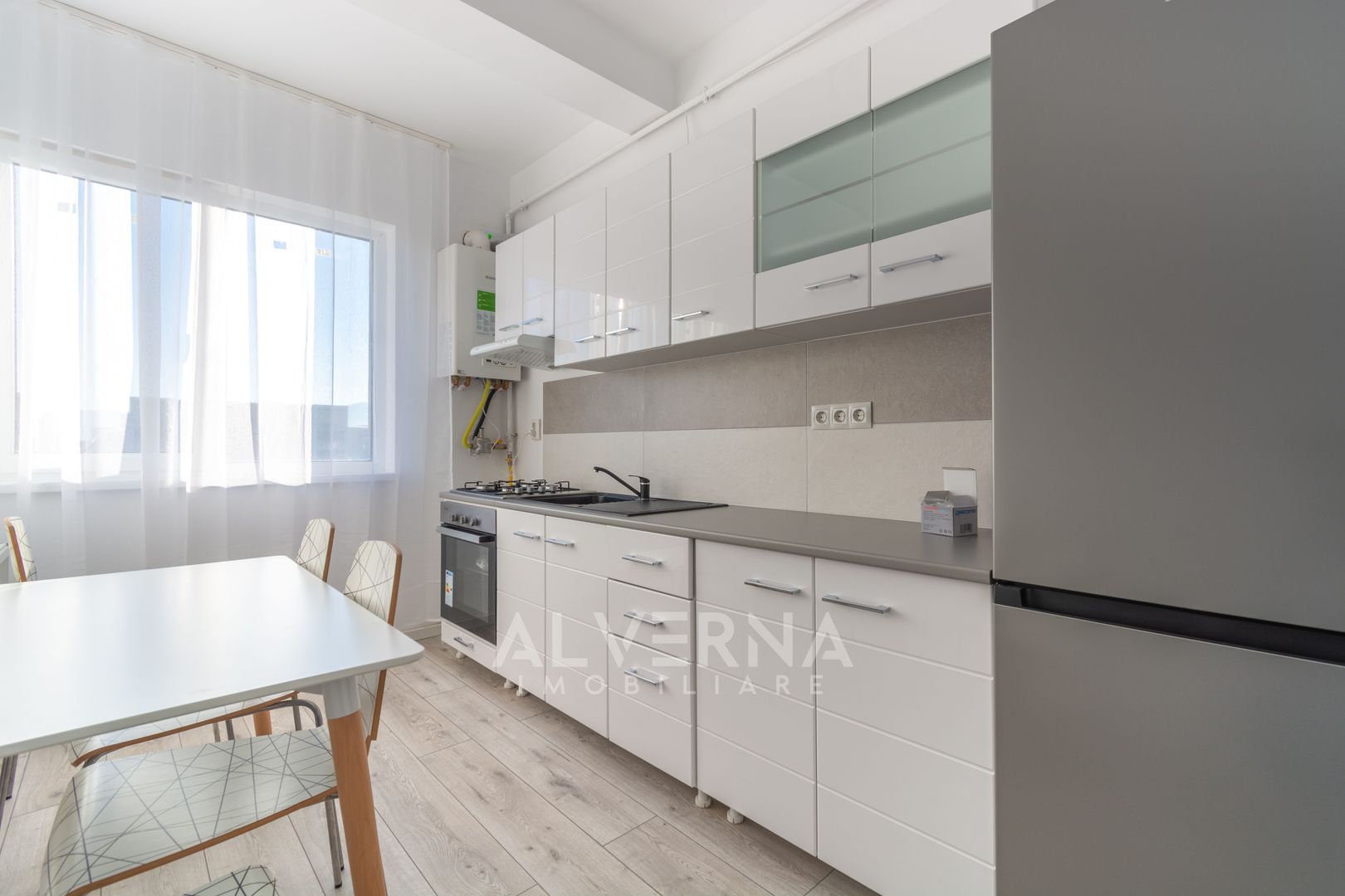 Apartament 2 Camere | 50 Mp | Parcare Inclusa | Zona Floresti Terra - Poză 3