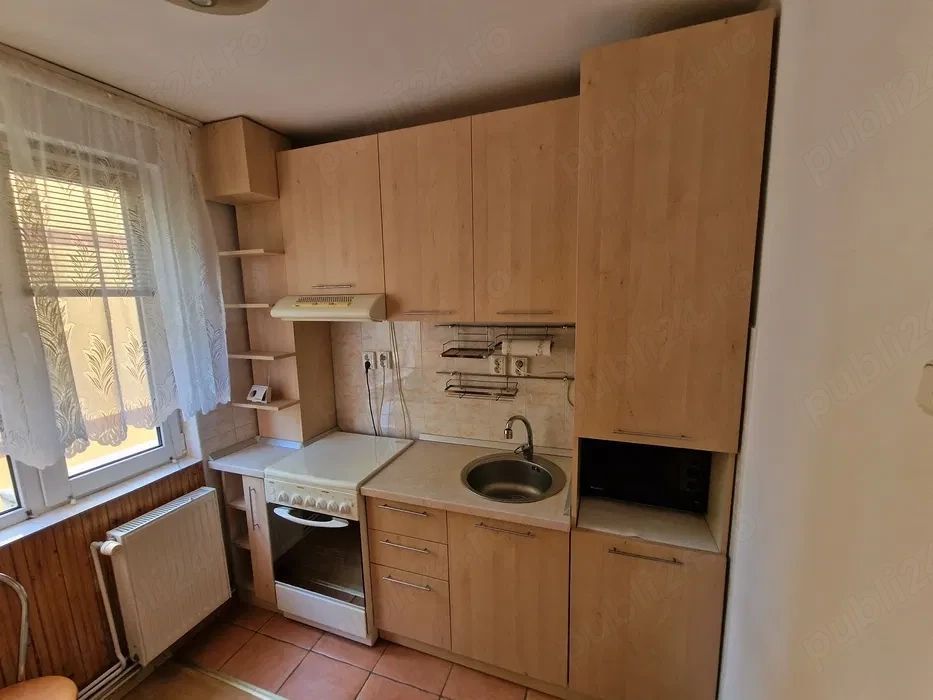 Apartament cu 2 camere decomandate, situat în zona Dacia - Poză 6