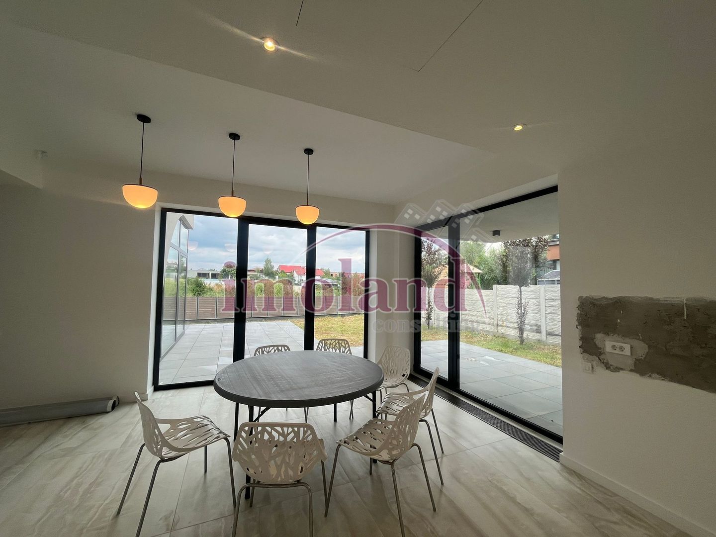 Vila superba - 5 camere - Laguna albastra-Corbeanca - Poză 3