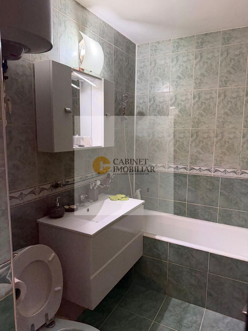 4 Camere - 85MP | Decomandat | 1/4 | Credit | 1983 | M Gorjului-5 min - Poză 7
