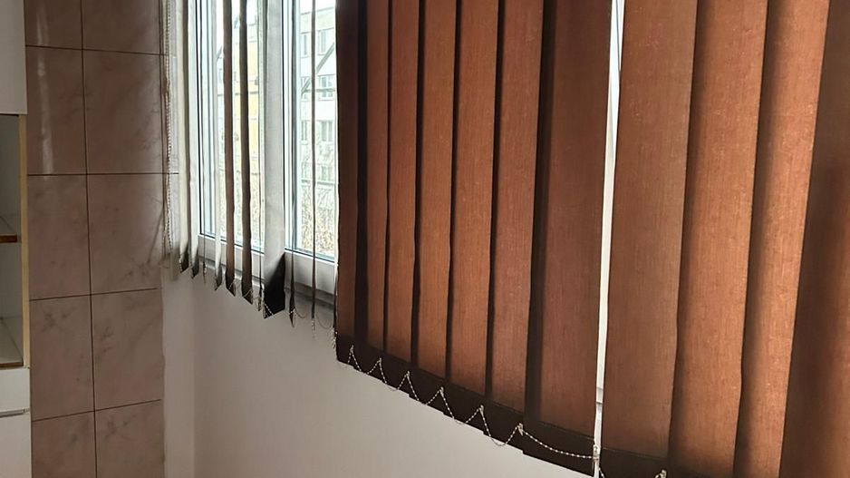 AP. 2 CAMERE PIATA SUDULUI, BLOC REABILITAT, MOBILAT, METROU 10 MINUTE - Poză 9