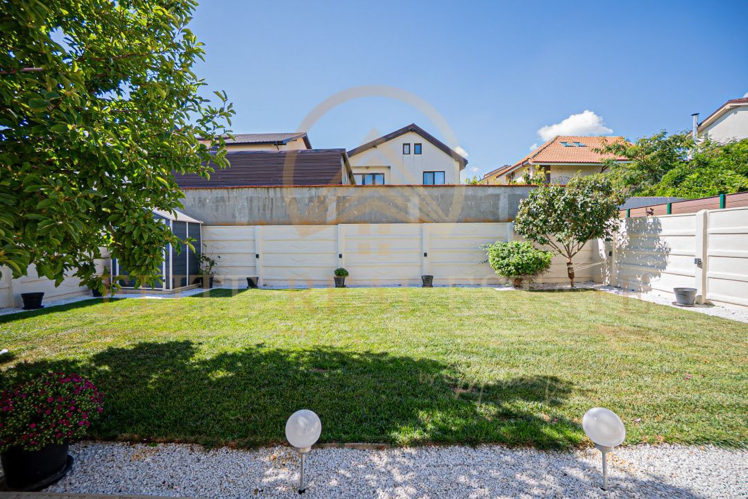 Ovidiu Sud - Zona premium - Vila impozanta, curte mare, garaj, terasa! - Poză 44