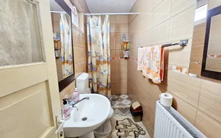 Casa 4 camere + anexe, 2084 mp teren, Totoi, la 10 km de Alba Iulia - Poză 11