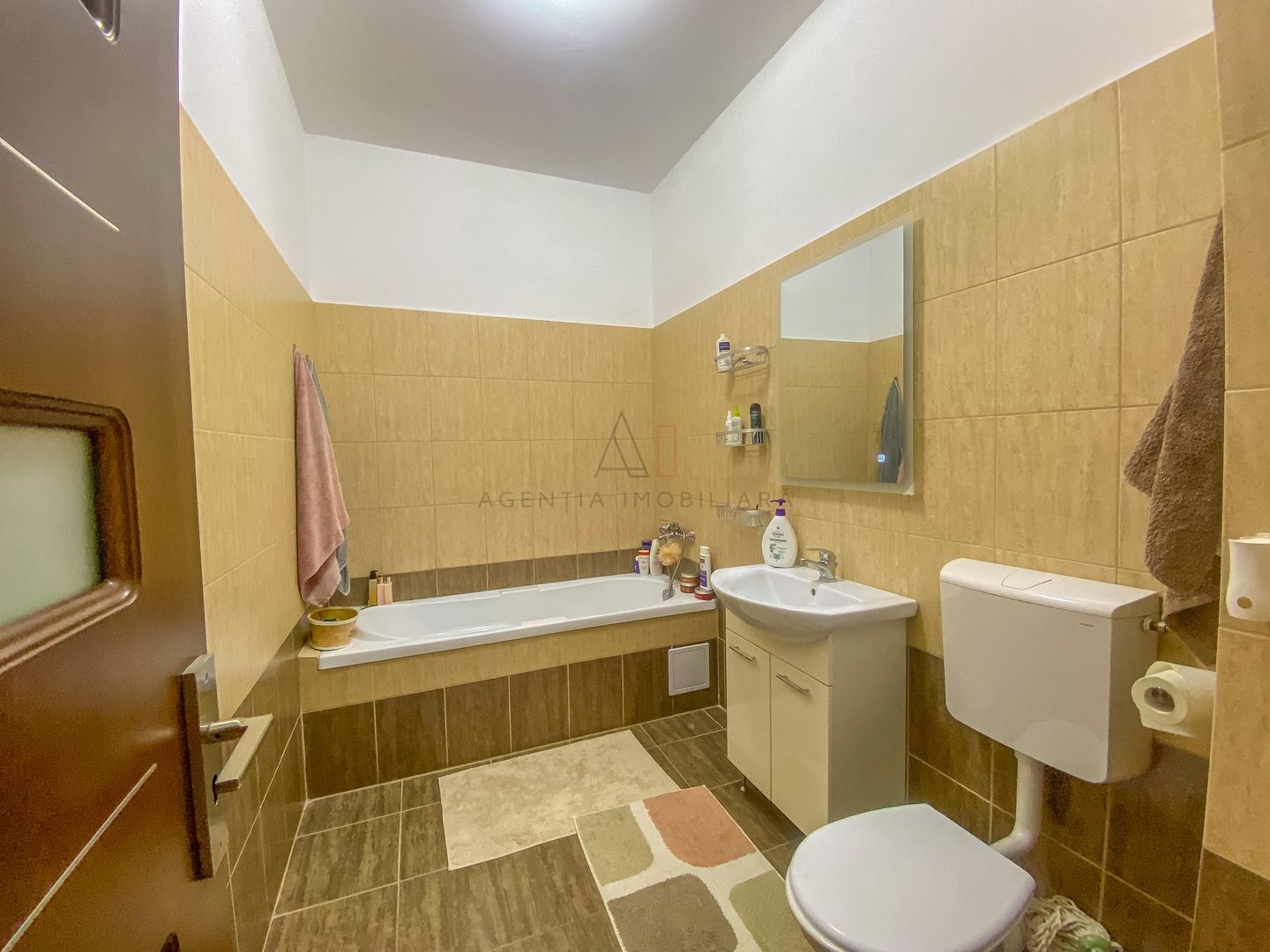 3 camere I Loc Parcare I 2 bai - Poză 11