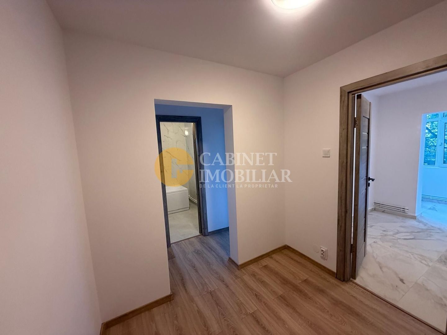 2 CAMERE DECOMANDAT--CANTA--RENOVAT LA PLACA--LIBER - Poză 7
