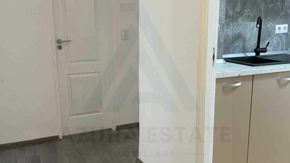 Apartament modern complet renovat 2 camere 55 mp utili in Terezian - Poză 5