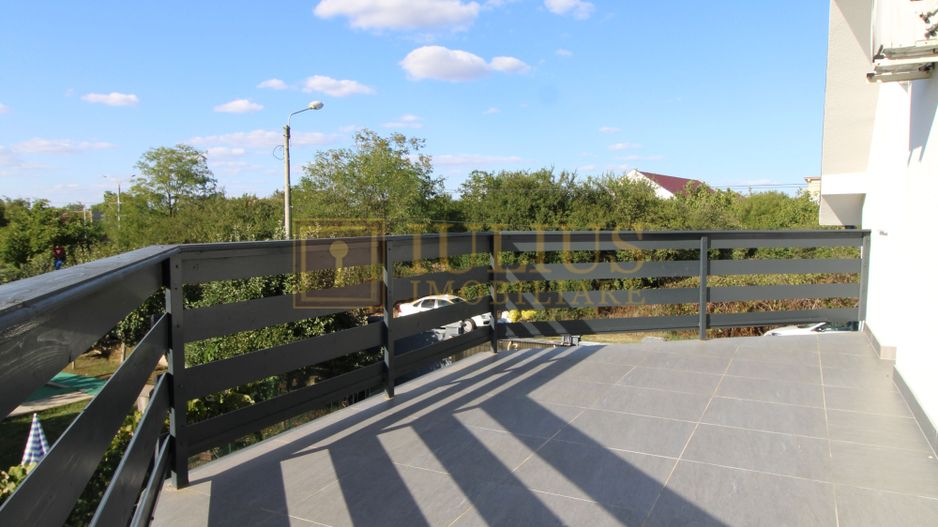 Casa in Blascovici, 5 camere + 3 bai, centrala proprie - Poză 15