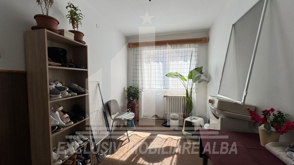 Apartament 3 camere | De vanzare | 55 mp | Etaj 1 | Cetate - Poză 4