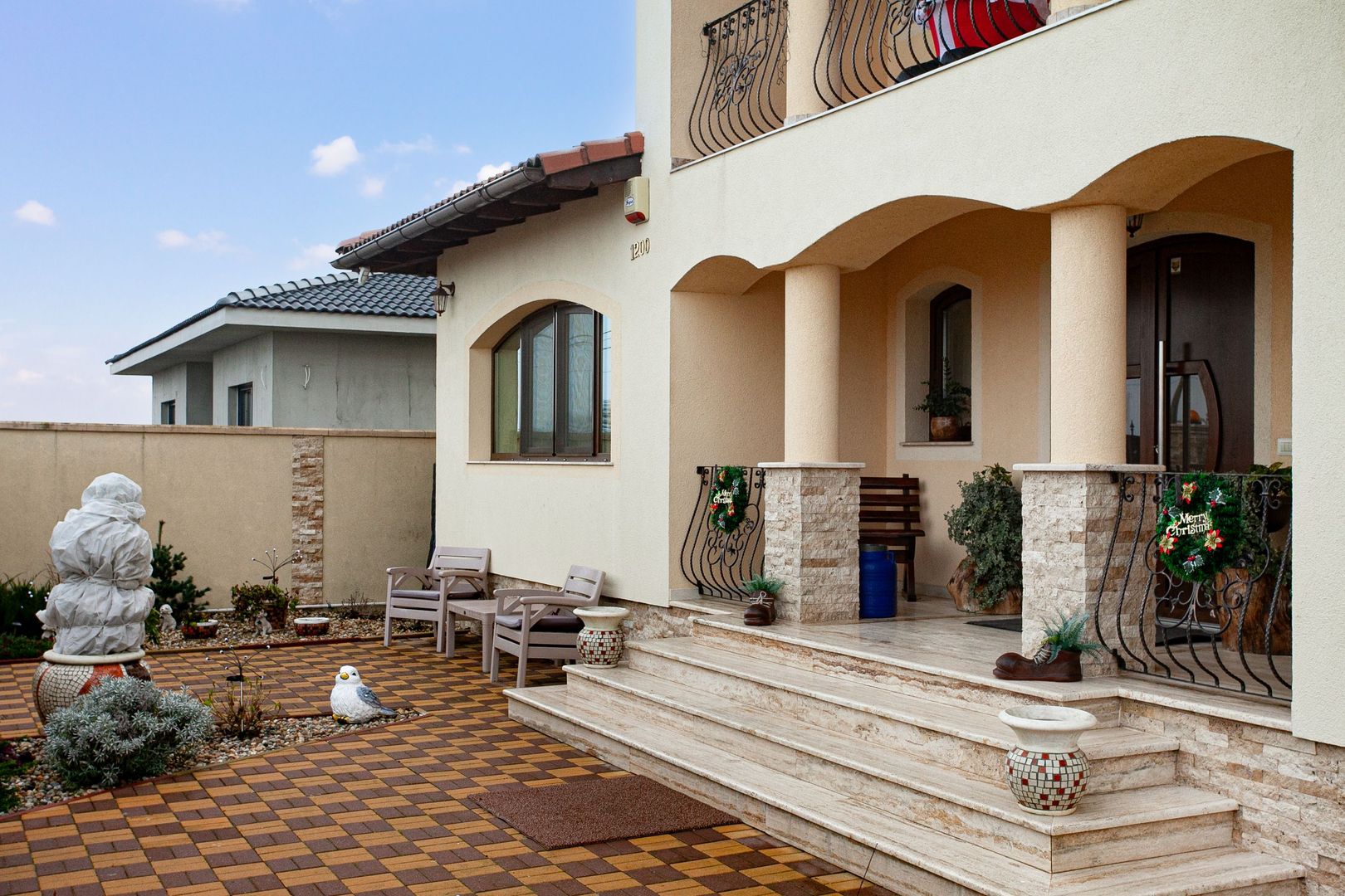 PRET NOU! Casă deosebită în Livada - COMISION 0% - Poză 2