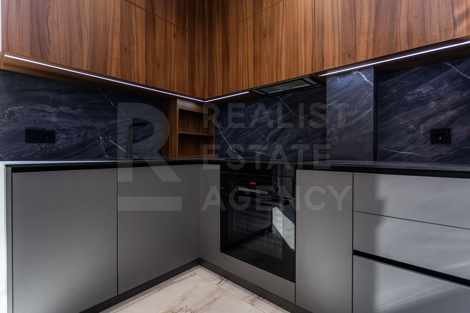 Chirie, apartament, 2 camere, str. Petru Movilă, sectorul Centru - Poză 2