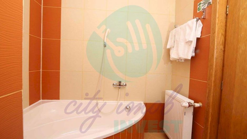 Vila cu 24 de camere cu priveliste superba ideal investitie in PREDEAL - Poză 26