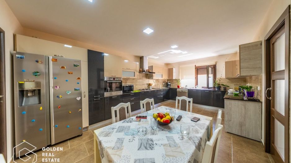 Casa P+E 6 camere, Zadareni, comision 0% - Poză 2