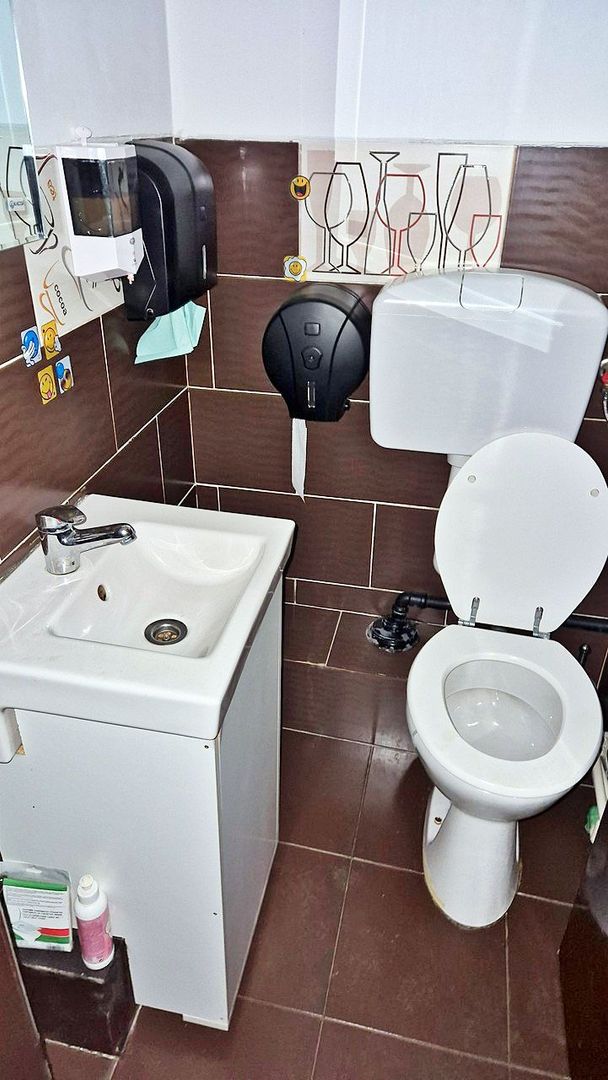 AZURA Imobiliare - Spatiu Comercial Bulevard Ultracentral Pitesti - Poză 8