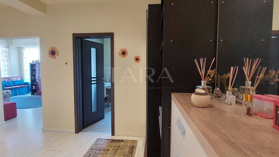 Apartament cu 2 camere și parcare subterană, zona Câmpului. - Poză 2
