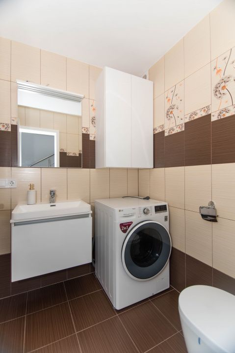 Casa cu 4 camere pe strada Campului, Pitesti - Poză 10