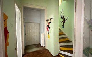 Casa in Vatra Luminoasa cu o curte generoasa - Poză 8