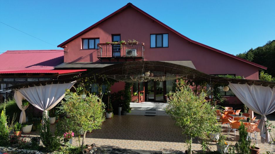 Sala de evenimente în inima naturii - Poză 24