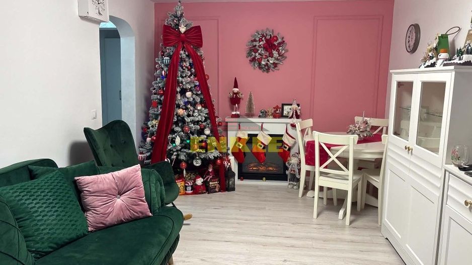DE VÂNZARE – Apartament 3 camere, zona Bucovina - Poză 2