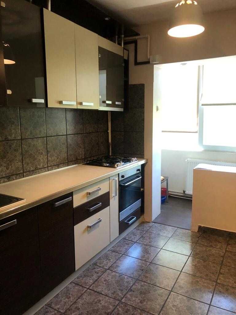 De închiriat apartament 3 camere Berceni Șos. Olteniței - Poză 5
