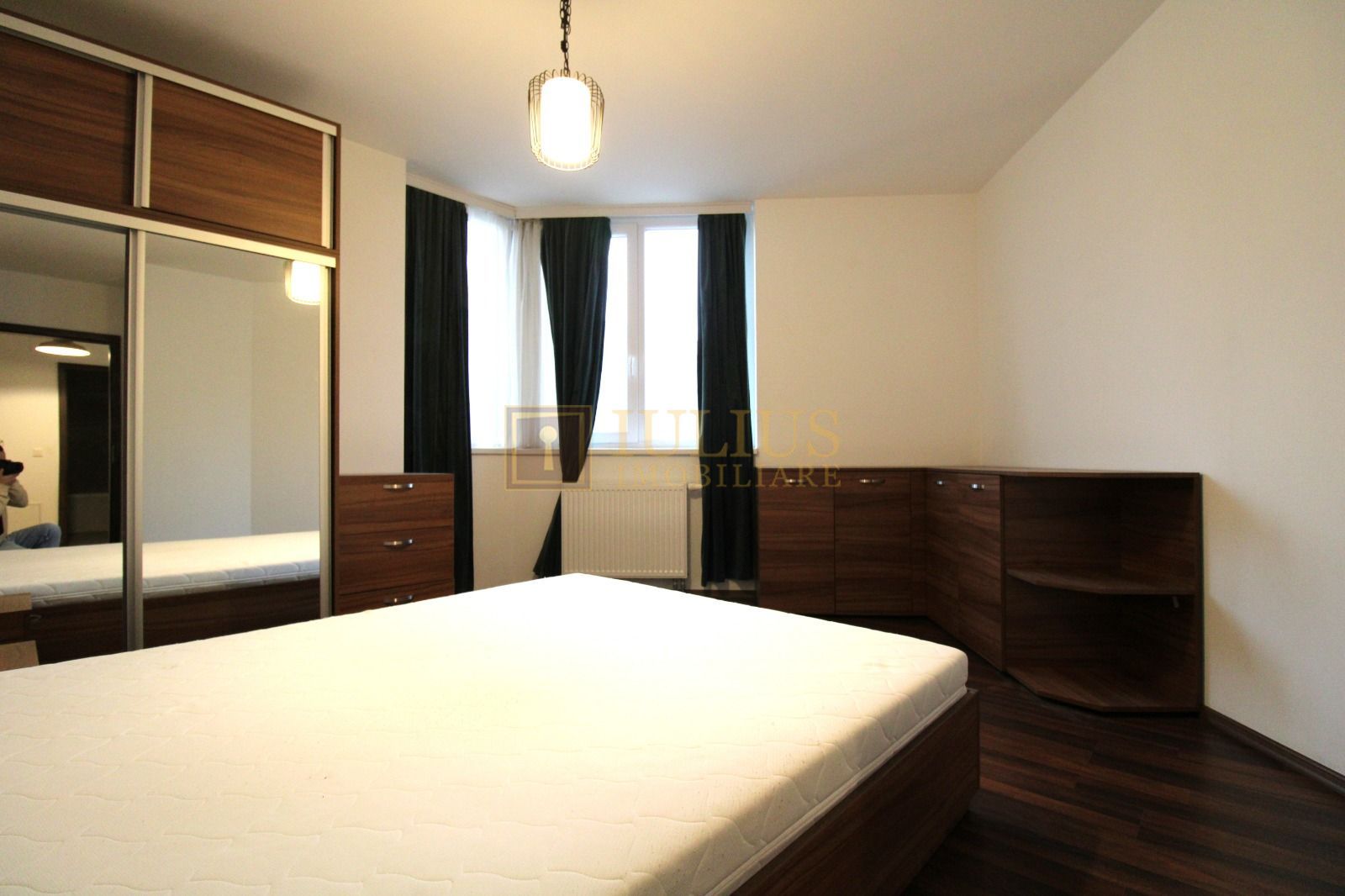 2 camere spatioase, loc parcare subteran – Complex Uranus/Soarelui. - Poză 11