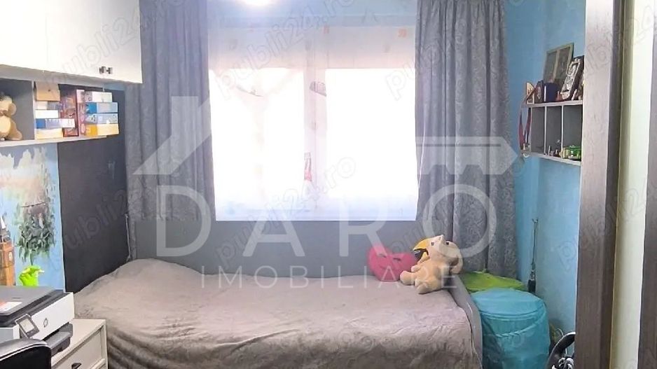 Vand apartament cu 3 camere - Poză 8