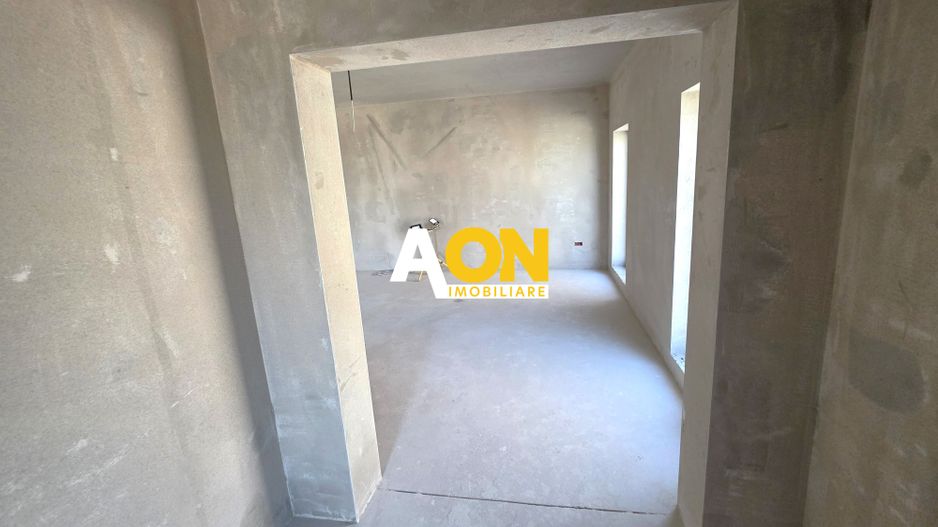 Duplex semifinisat, 4 camere,  250 mp teren, zona Schit - Poză 13