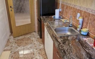 Vanzare Garsoniera la 1 minut de Mall Vitan - Poză 7