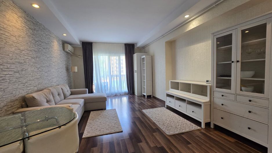 COSMOPOLIS - Apartament cu 2 camere, mobilat si utilat. - Poză 1