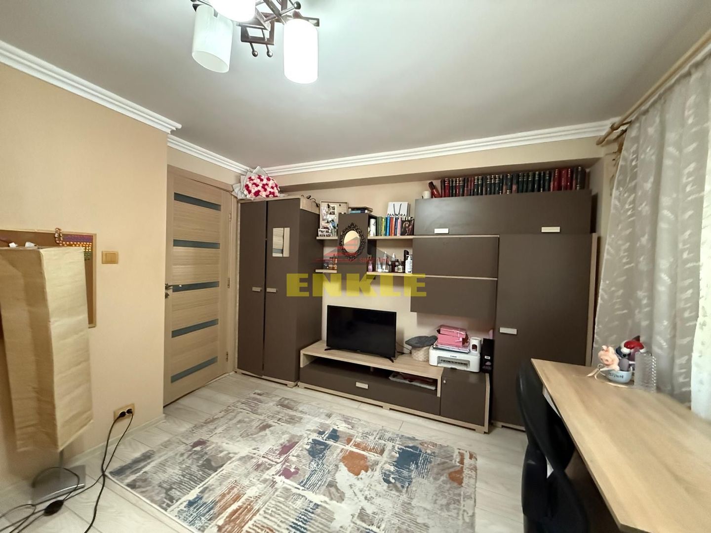 De vanzare apartament + teren generos în apropiere - Poză 11