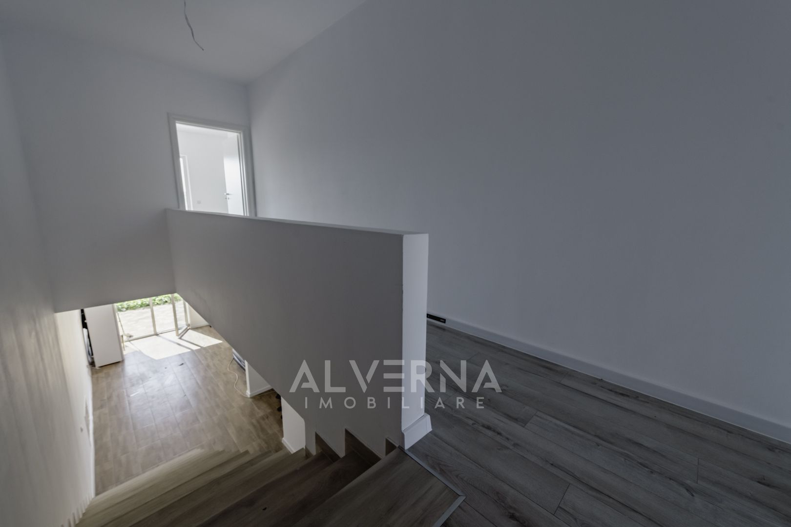 COMISION 0% - Casa Duplex | 112mp + terasa | P+1 | finisata | Borhanci - Poză 11