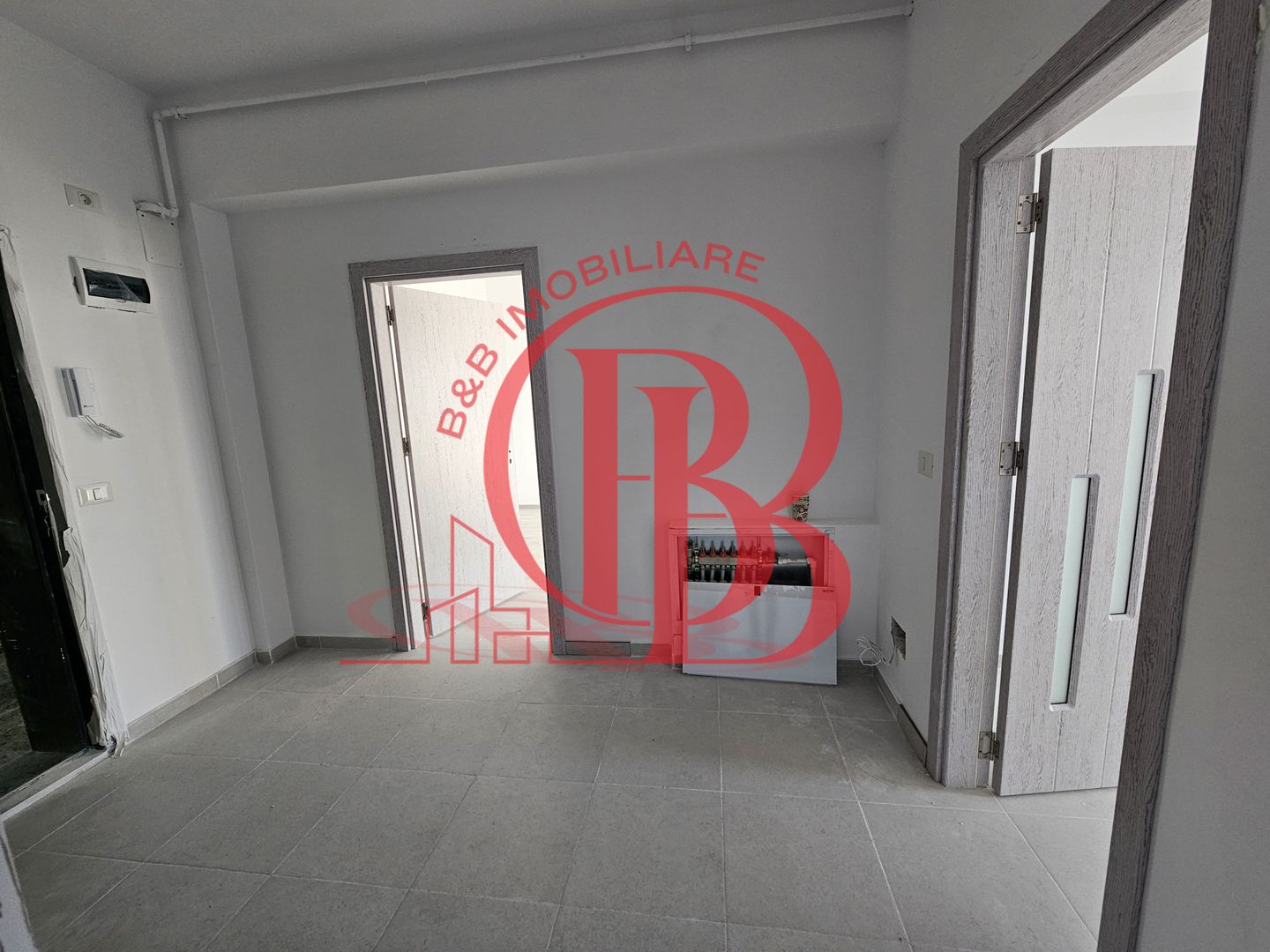 2 camere decomandat bloc boutique 7min STB Bratarii - Poză 2