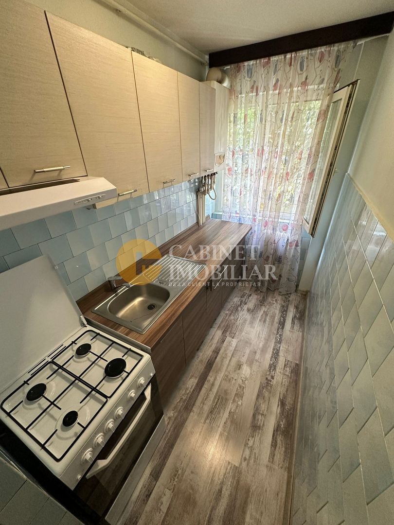 Apartament 2 Camere - ETAJ 1 - Zona Mircea Cel Batran - Poză 6