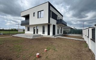 Vila Tunari MODERNA si spatioasa teren 500m, TOATE UTILITATILE - Poză 6