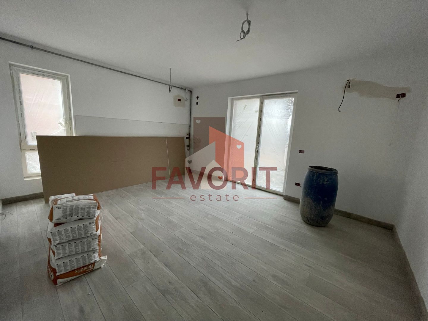 2 camere langa ESO | Decomandat | Bucatarie separata | Etaj 1 - Poză 5