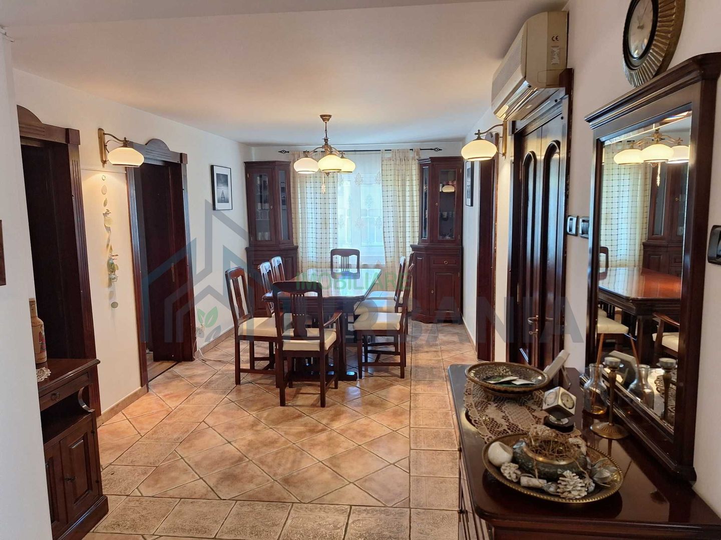 Apartament spatios 100 mp, 3 camere + dining, zona centrala Iasi – Tribunal Iasi, blocuri tip vila - Poză 1