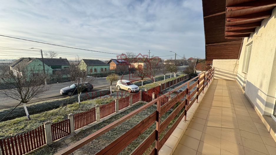 Casă 7 camere de vânzare/închiriere Izvin + anexă 90 mp- Comision 0 - Poză 24