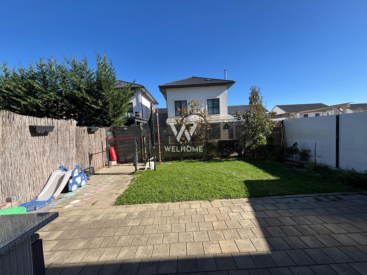 Casă modernă P+1+M, complet mobilată și utilată – Șelimbăr, str. Uniri - Poză 10