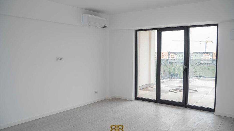 Penthouse 2 camere independent energetic panouri solare - Poză 17