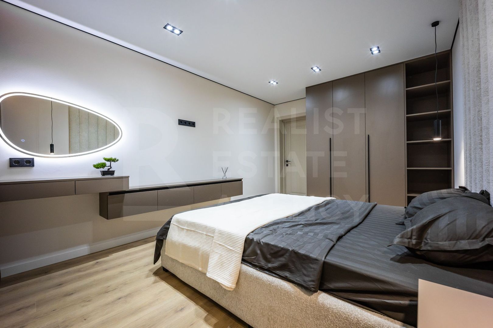 Vânzare, apartament, 3 camere, Str. Nicolae Milescu Spătarul, Ciocana - Poză 5