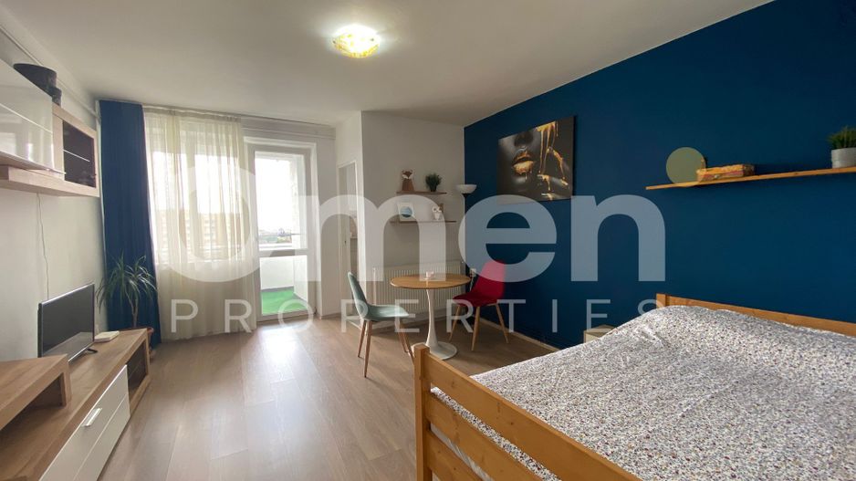 Garsoniera finisata modern, la etaj intermediar, cu priveliste panoramica - Poză 3