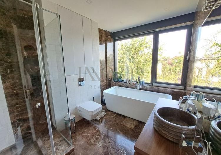 Apartament 3 Camere | Terasa Rooftop 71 MP | Vedere Lac | Boxa - Poză 8