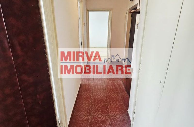 Vanzare apartament 2 camere, decomandat, zona Republicii - Poză 12