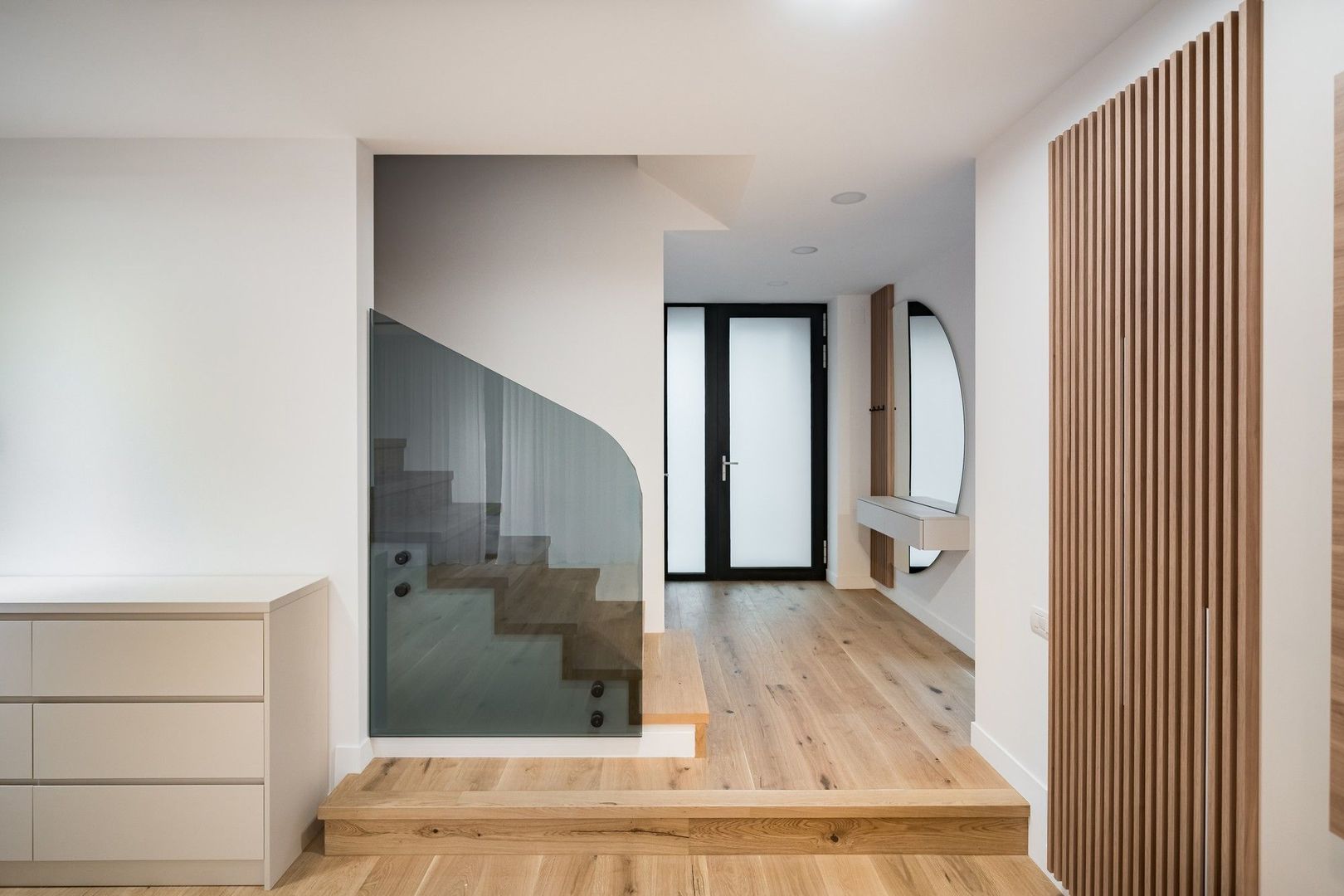 Vila tip Type C mobilata complet in Amber Forest-prima inchiririere - Poză 4