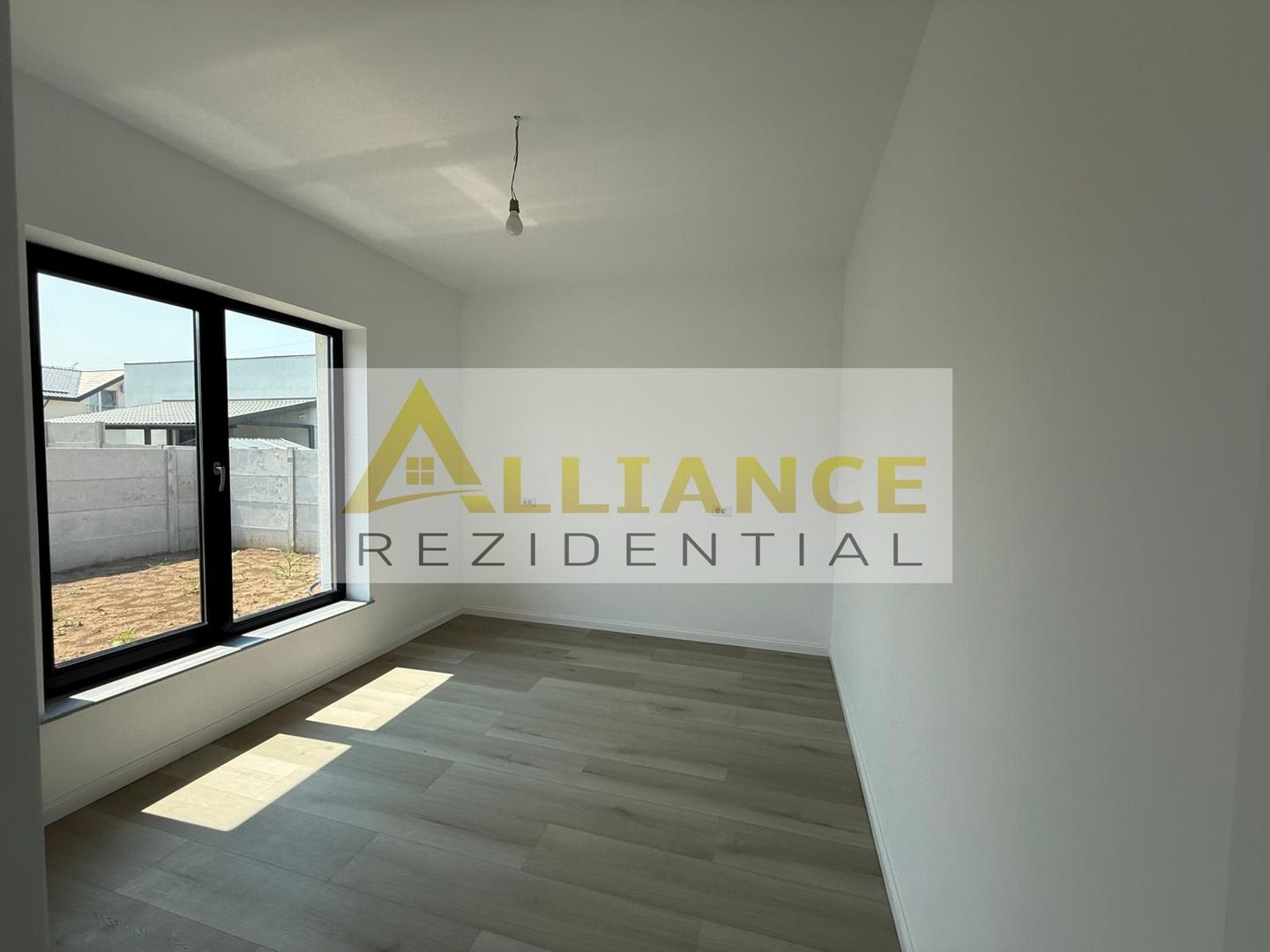 Casa individuala parter ||4 camere 2 bai ||teren 350 mp || - Poză 11