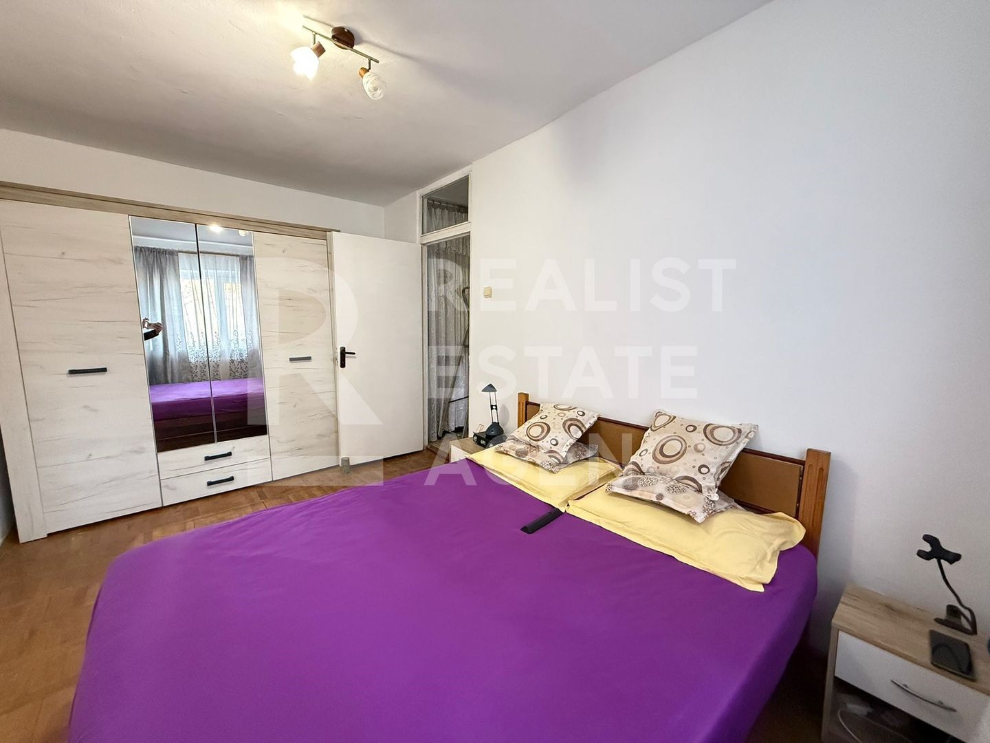 Vânzare, apartament, 2 camere, plus anexă - Poză 4