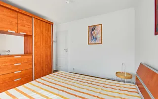 Central-Eremia, ap. 3 camere, 2 băi + boxă,proaspăt zugrăvit, et.2 - Poză 12