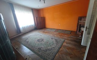 Casă 90 mp utili, 400 mp teren singur in curte Central (Primăverii ) - Poză 2