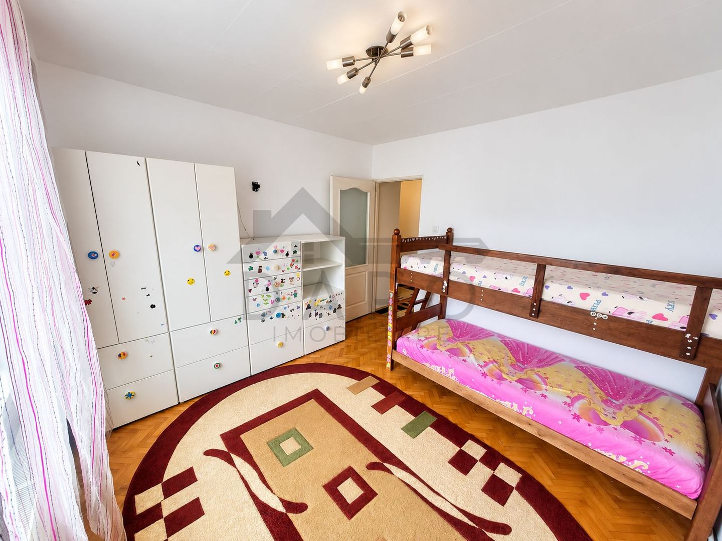 vand apartament 3 camere , Targu Mures Unirii - Poză 2