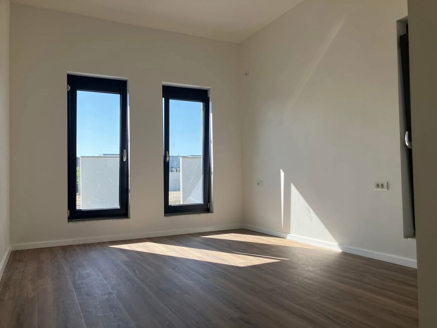 Mosnita Noua - Lidl Drumul Boilor | 3 camere | 2 bai | Teren 310 mp - Poză 7